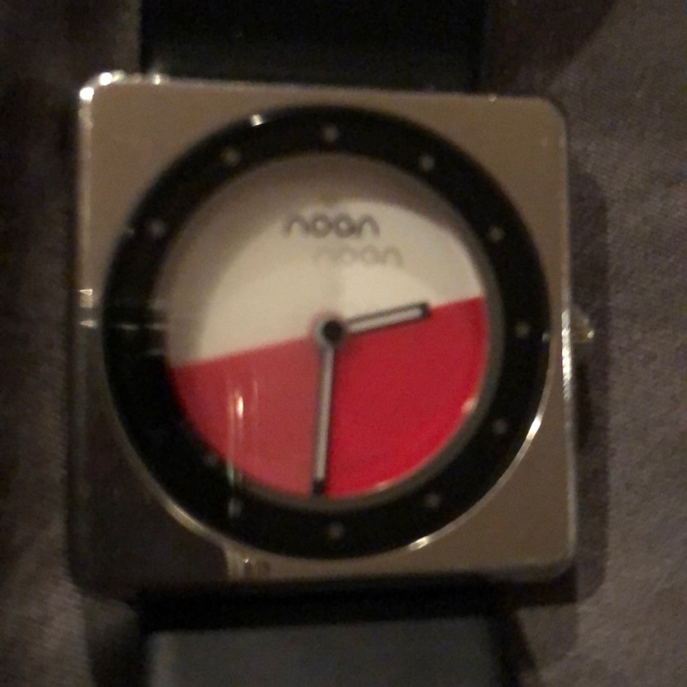 Noon watch - Picture 3 of 4